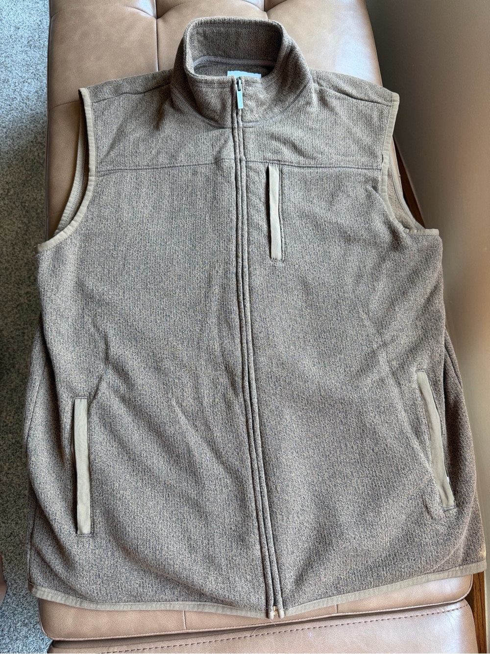 Men's Brown Fleece Vest - Lightweight Zip Front tan NWOT Large